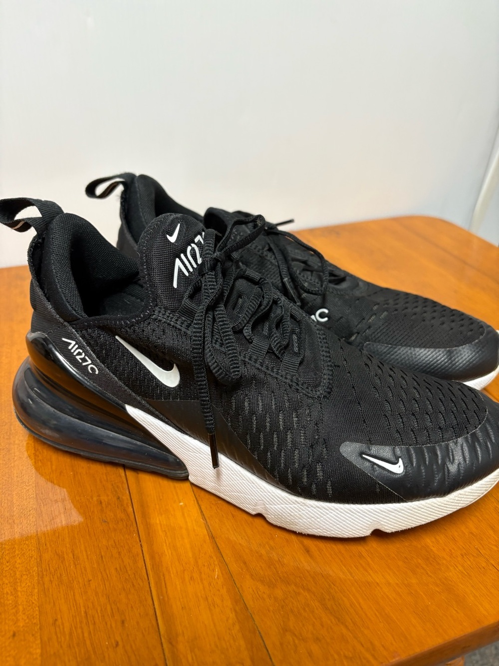 Nike Air Max 270 Black with White Accents (9)